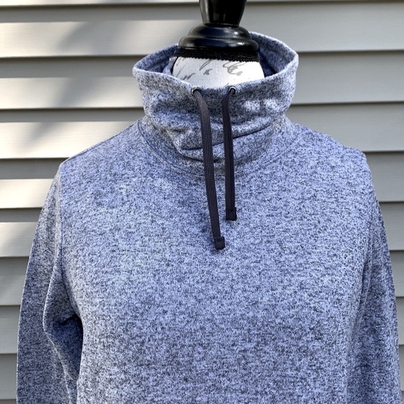 Old Navy Active Go-Dry Heathered Gray Mock Neck Sweater - Picture 4 of 13